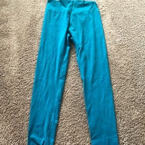 Women’s high waisted leggings